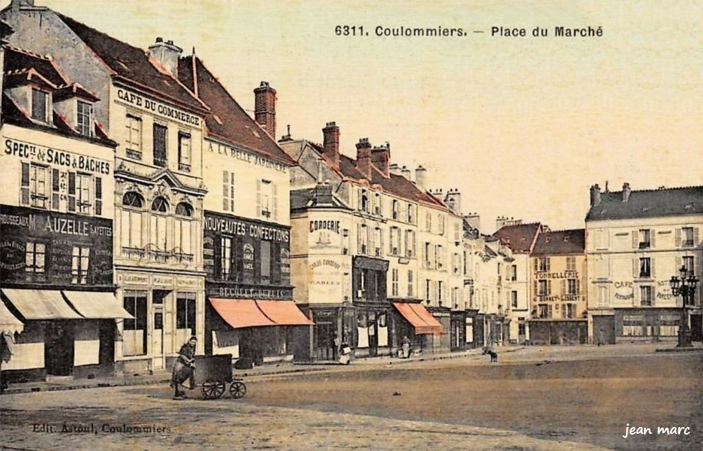 Coulommiers - Place du Marché.jpg