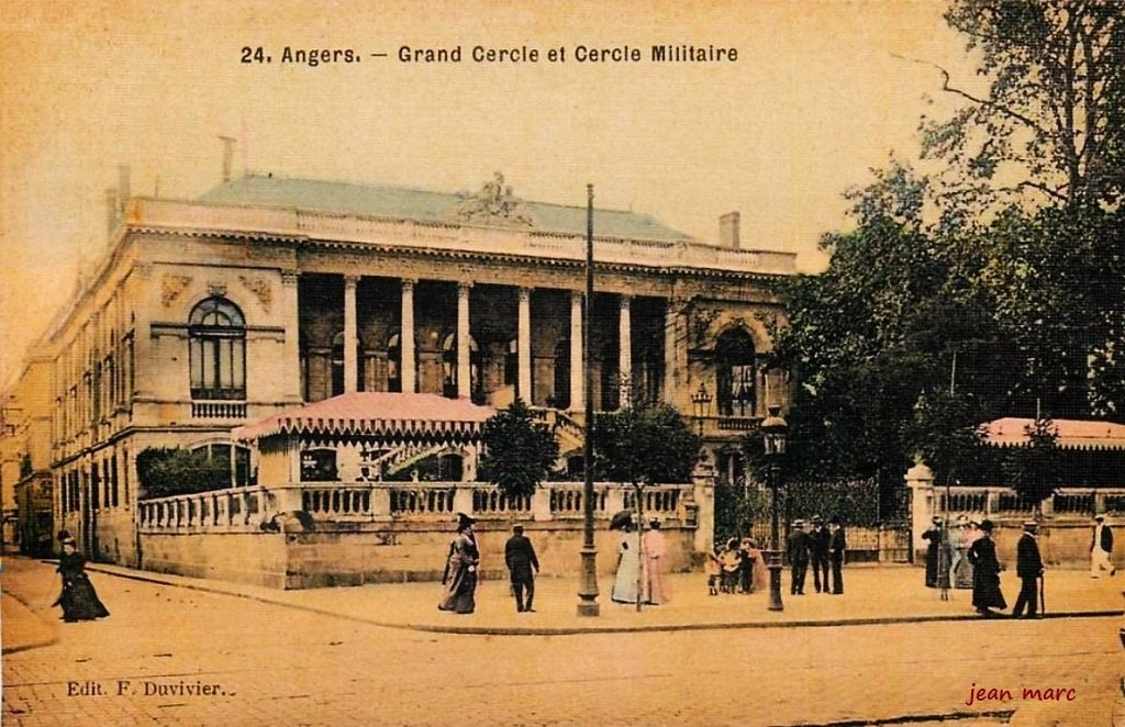 Angers - Grand Cercle et Cercle militaire.jpg