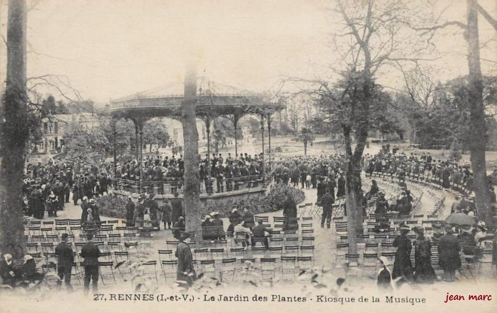 Rennes - Le Jardin des Plantes - Kiosque de la Musique.jpg