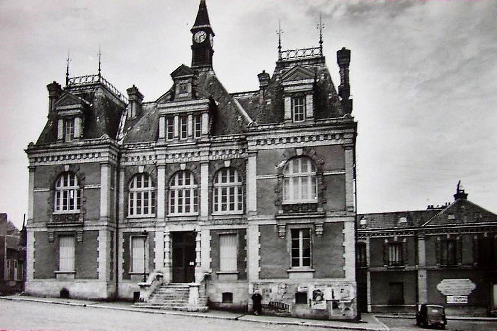 Malesherbes CP 45.jpg