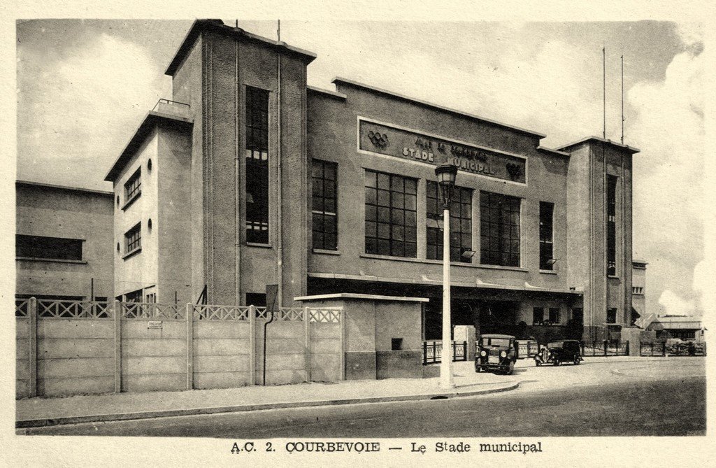 Courbevoie 92.jpg