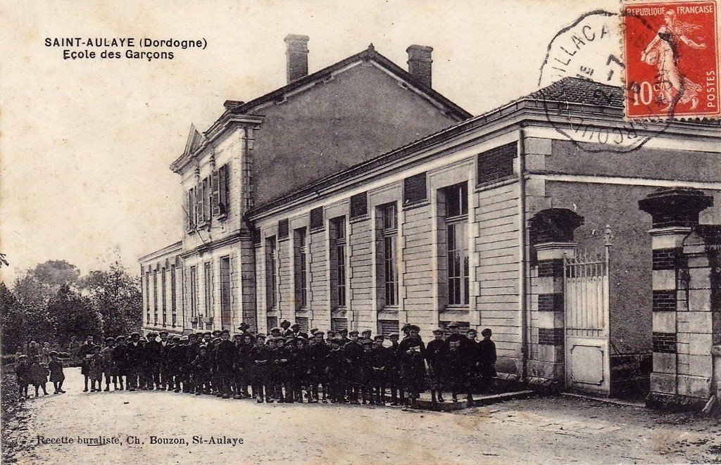 Ecole Saint-Aulaye 24.jpg