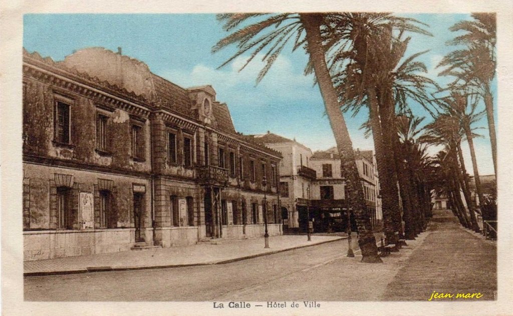 La Calle - Hôtel de Ville.jpg