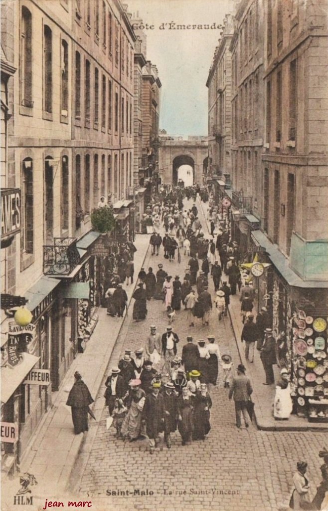 Saint-Malo - Rue Saint-Vincent.jpg