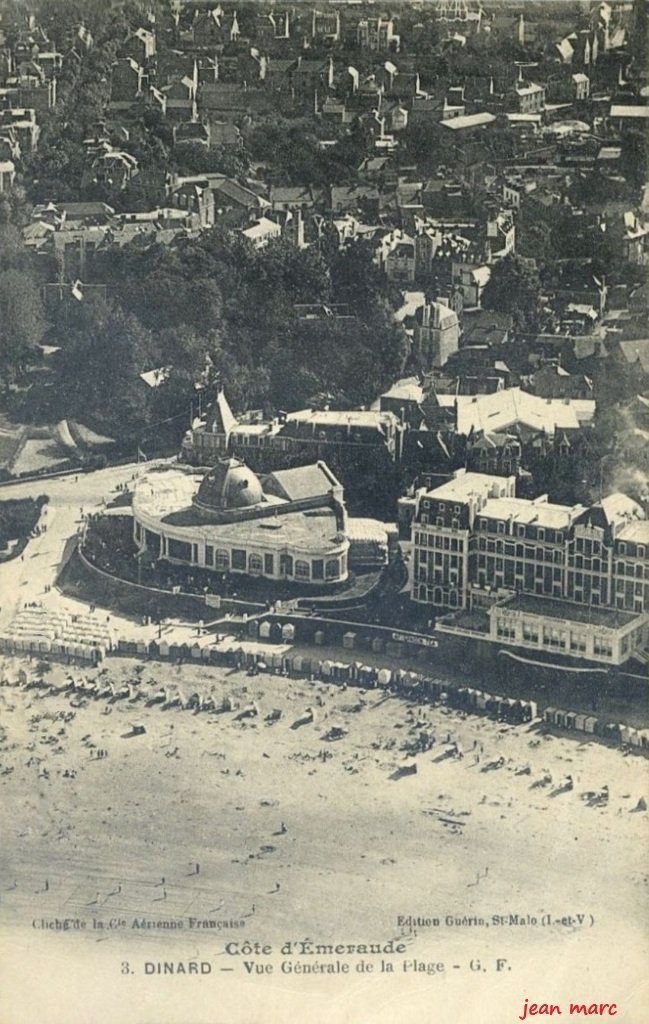 Dinard - Vue générale de la plage.jpg