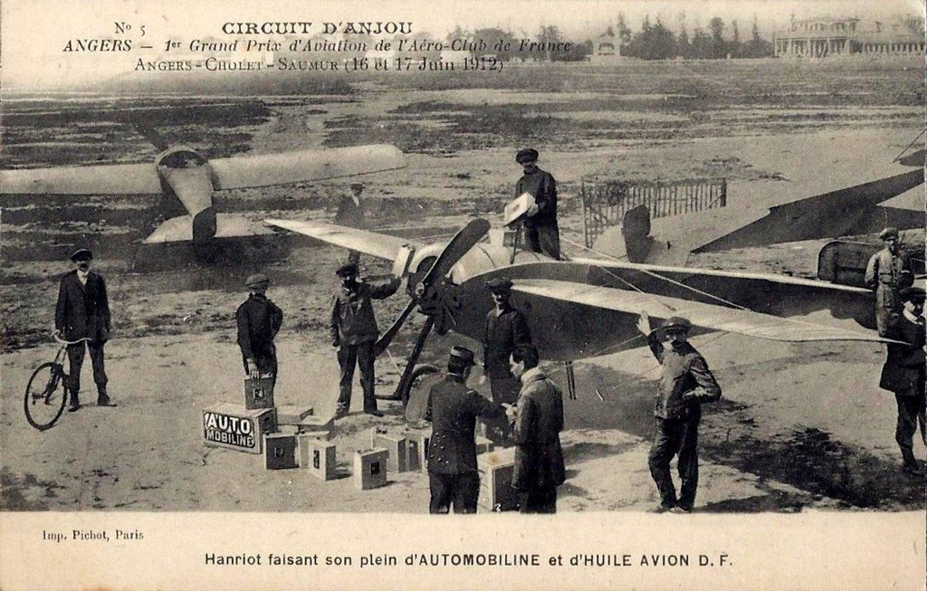 Aviation Anjou 49.jpg
