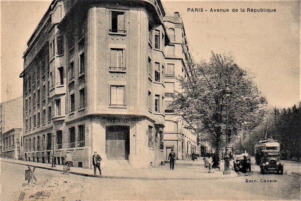 Paris Avenue de la République FF.jpg