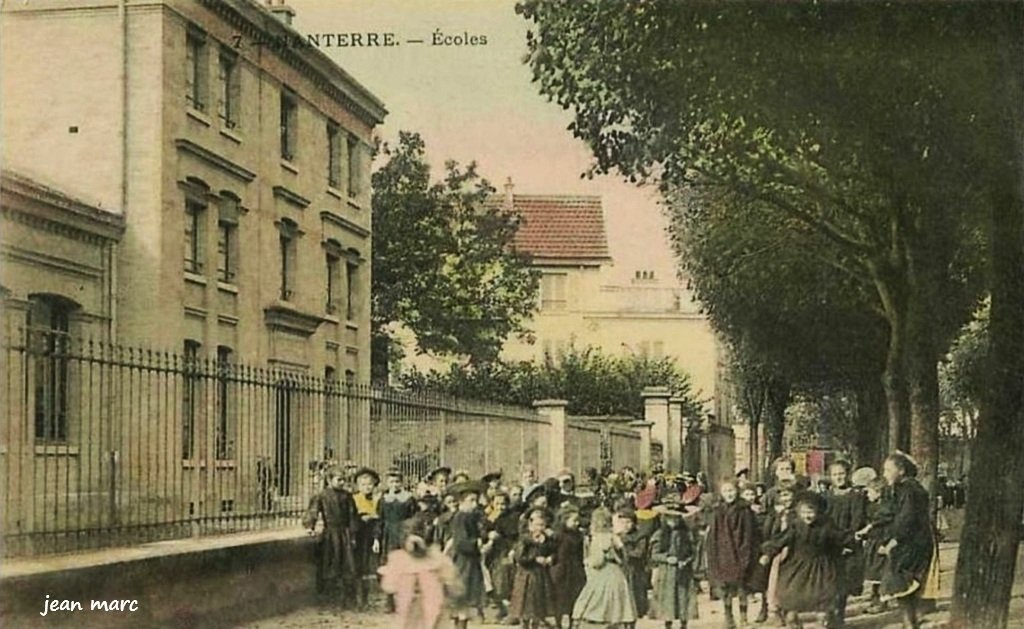 Nanterre - Écoles.jpg