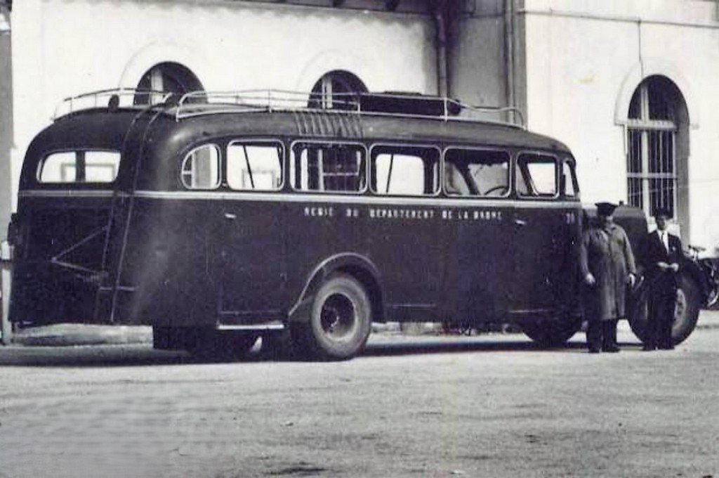 Autocar Montélimar.jpg