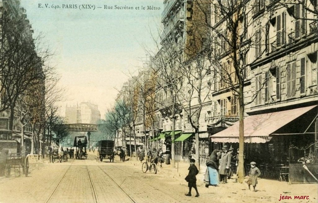 Paris XIXe - Rue Secrétan et le Métro.jpg