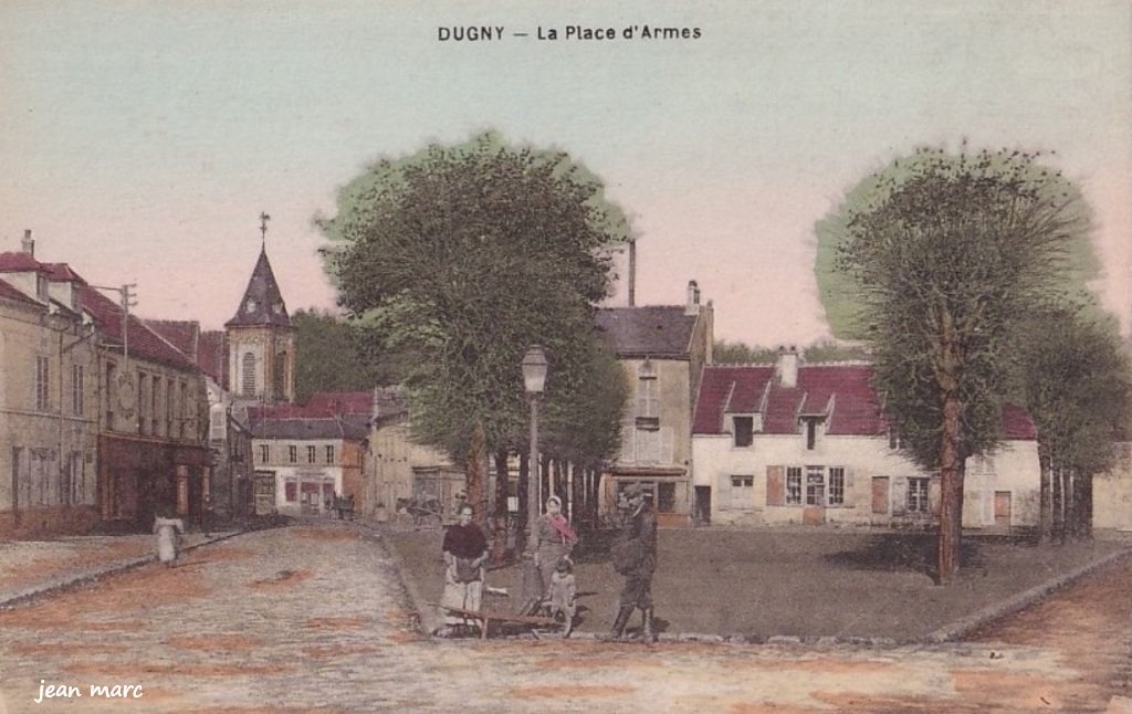 Dugny - La Place d'Armes.jpg