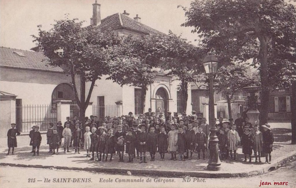 Ile-Saint-Denis - École Communale de Garçons.jpg