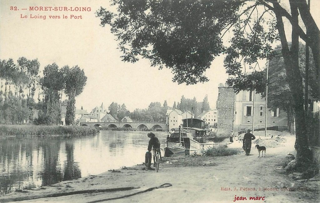 Moret-sur-Loing - Le Loing vers le Port.jpg