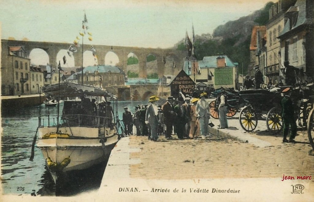 Dinan - Arrivée de la Vedette Dinardaise.jpg