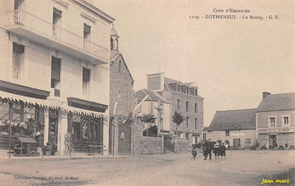 Rothéneuf – Le Bourg.jpg