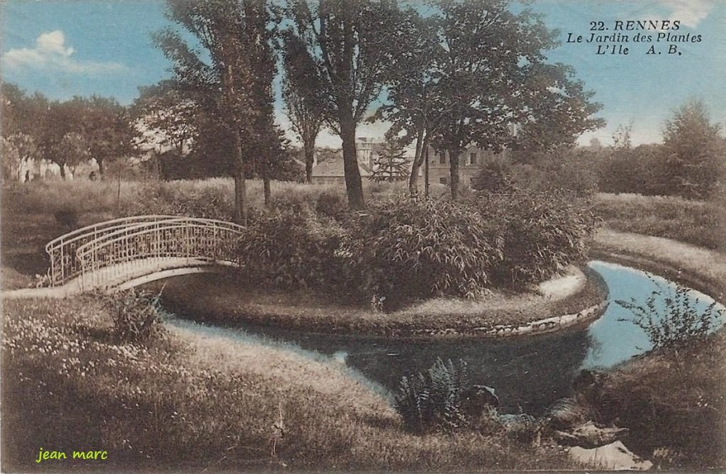 Rennes - Le Jardin des Plantes - L'Ile.jpg