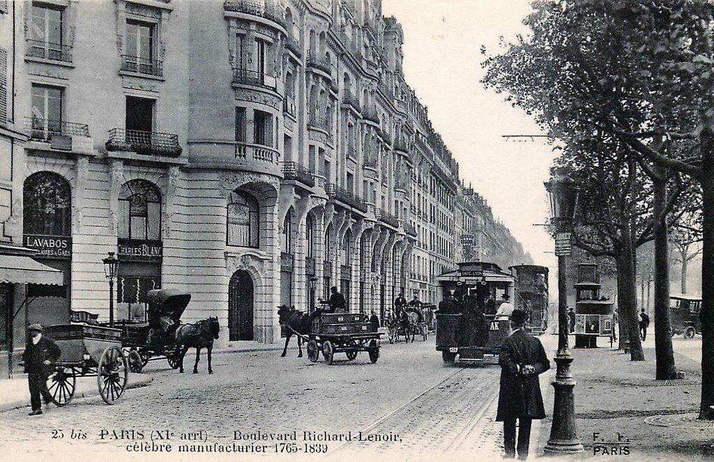 Paris 25bis TN-FF.jpg