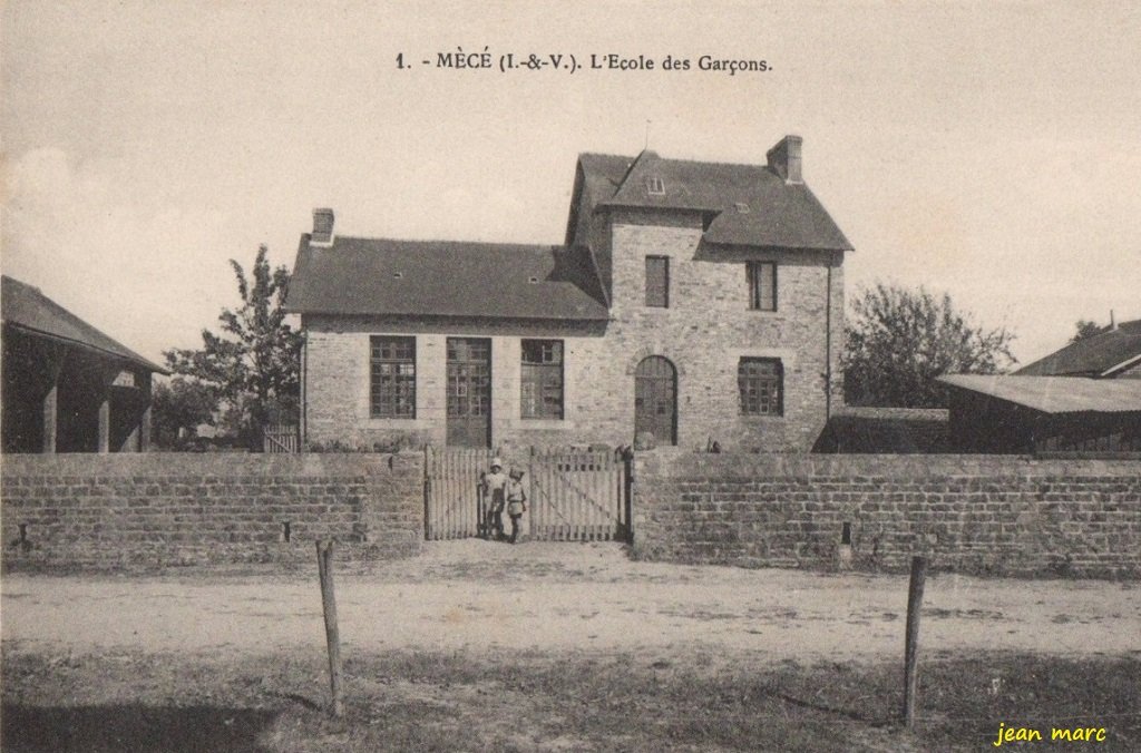 Mecé - L'École des Garçons.jpg