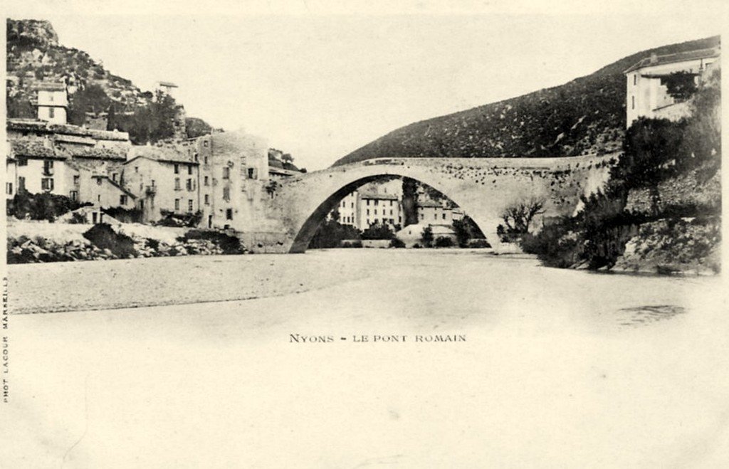 Nyons 26.jpg