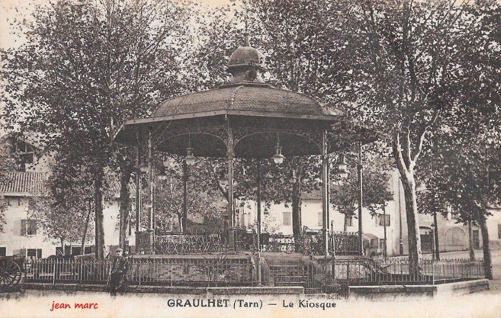 Graulhet - Le Kiosque.jpg
