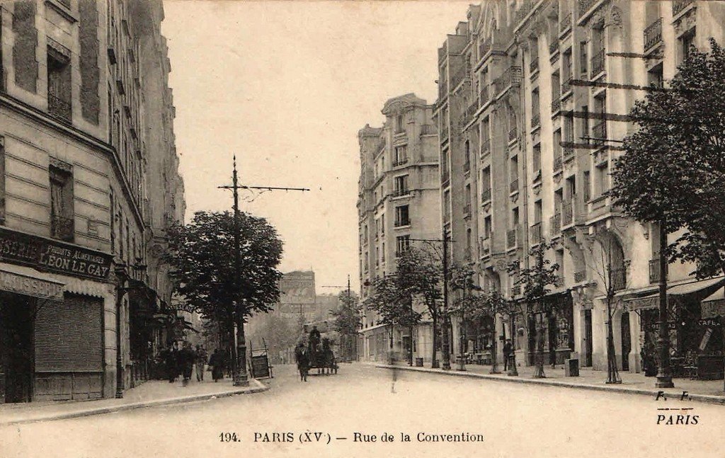 Paris 194 FF.jpg