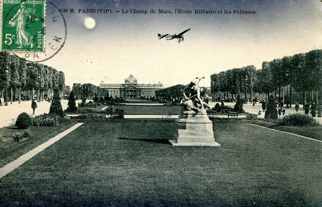 Paris 199 M + Avion.jpg