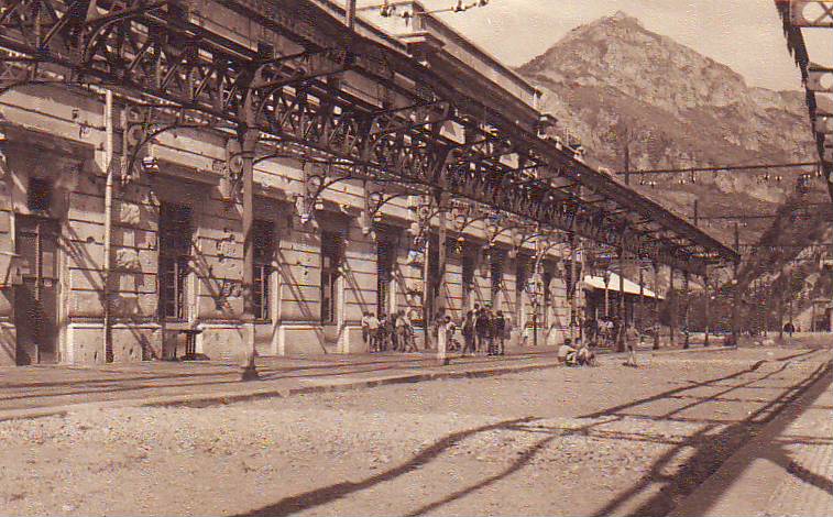 Collège Gare SNCF.JPG