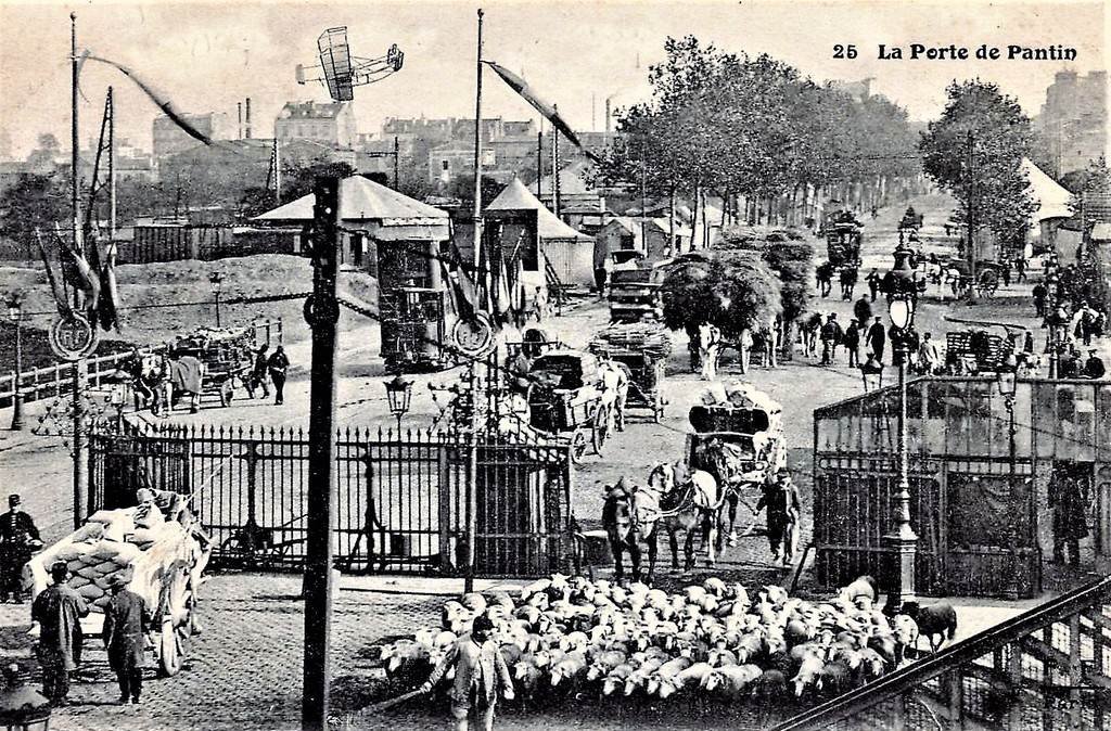 Paris 25 TN-FF Porte de__ Pantin.jpg