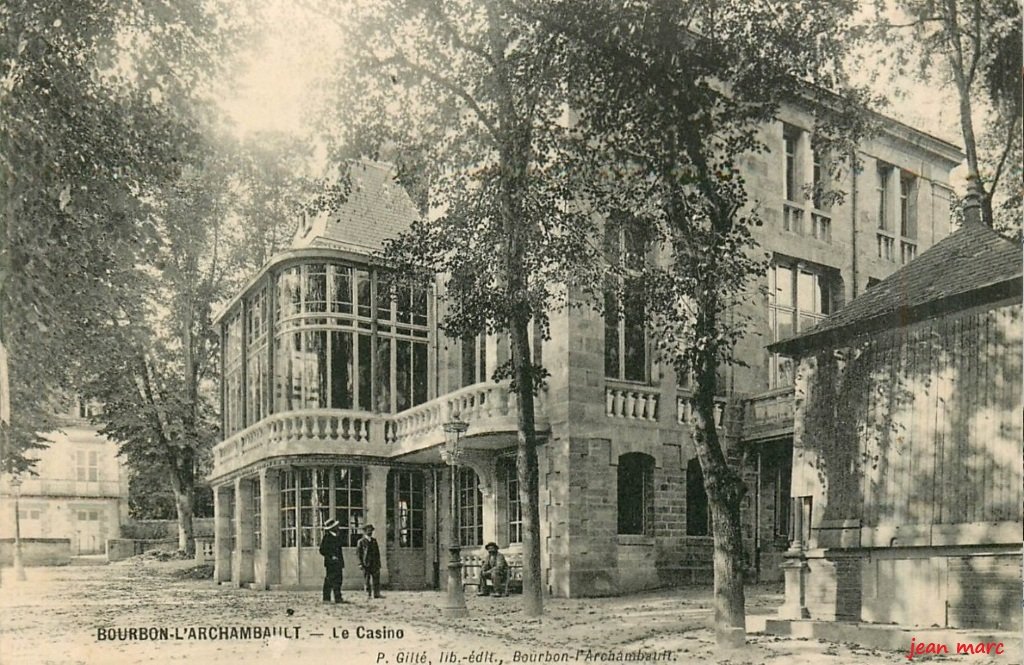 Bourbon-l'Archambault - Le Casino.jpg