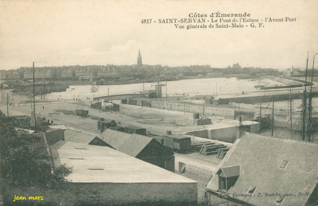 Saint-Servan – Le Pont de l’Écluse – L’Avant-Port – Vue Générale de Saint-Malo.jpg