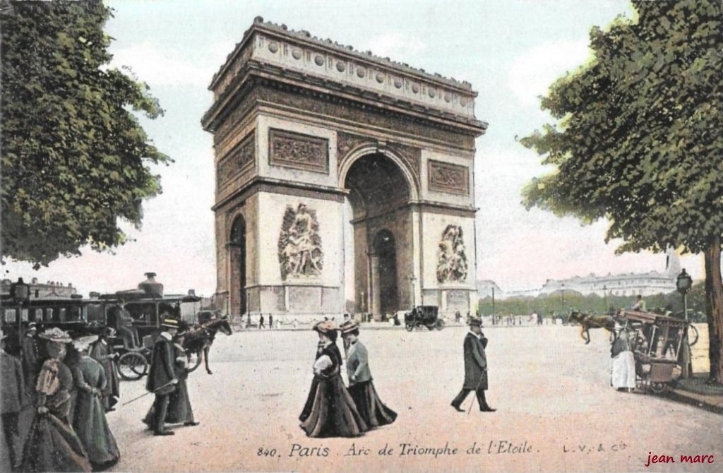 Paris - Arc de Triomphe de l'Étoile.jpg