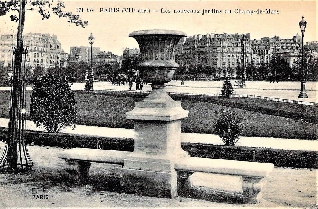 Paris 171 bis.jpg