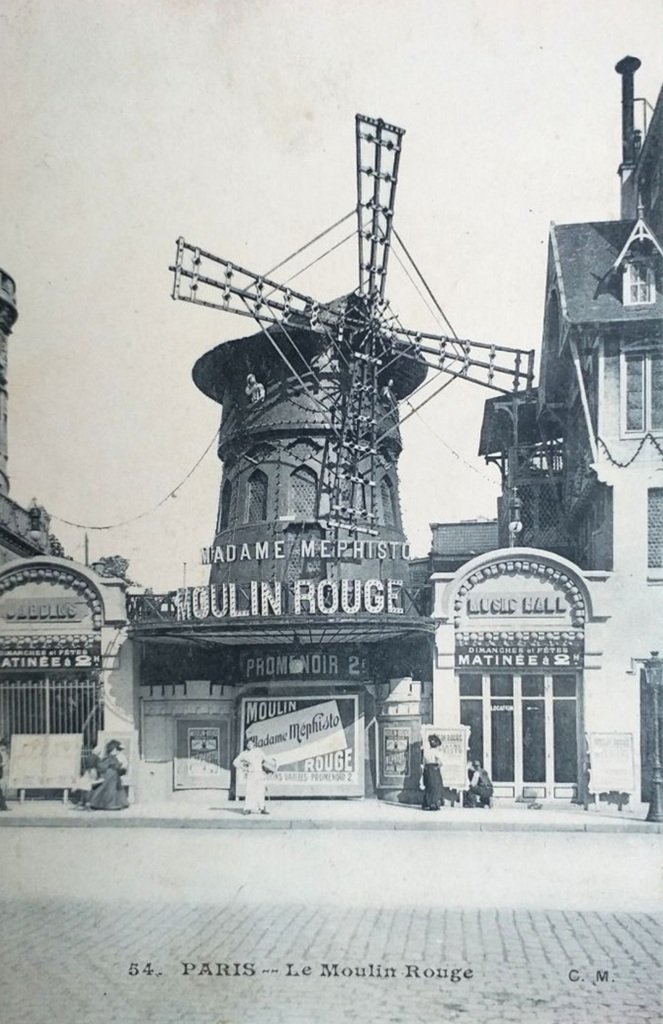 Moulin Rouge 54 CM.jpg