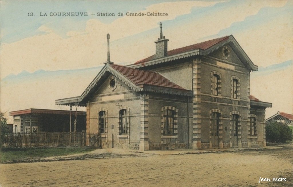 La Courneuve - Station de Grande Ceinture.jpg