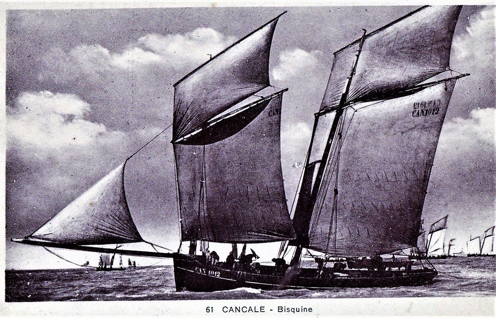 Voilier Cancale 35 61.jpg