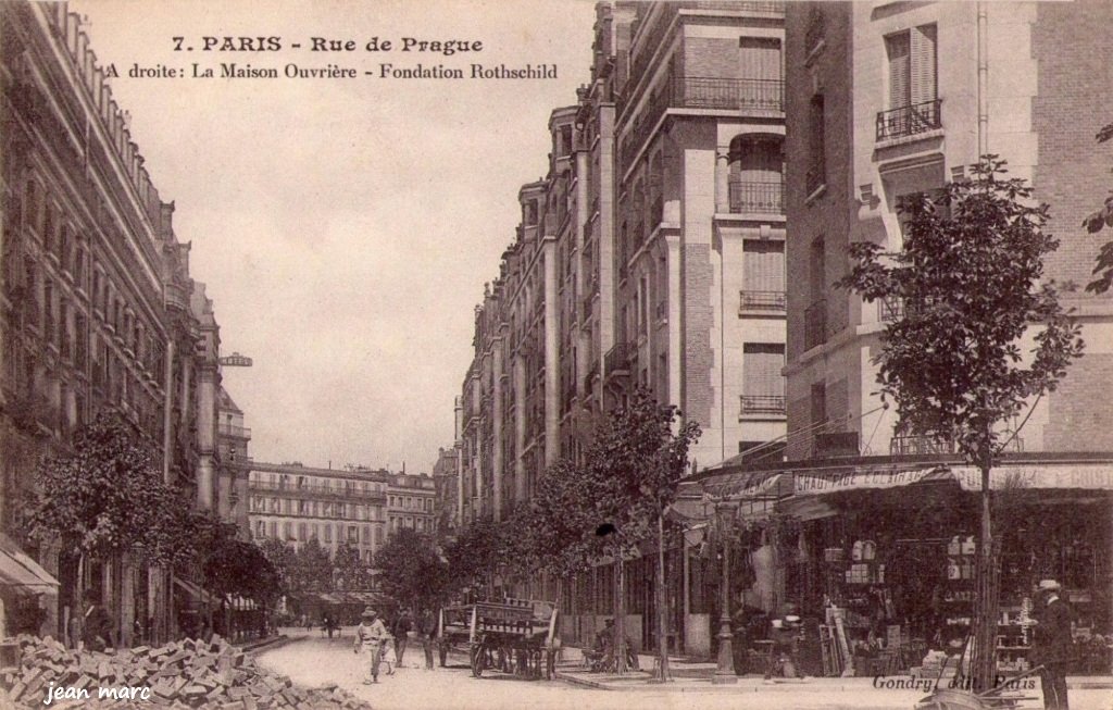 Paris XIIe - Rue de Prague.jpg
