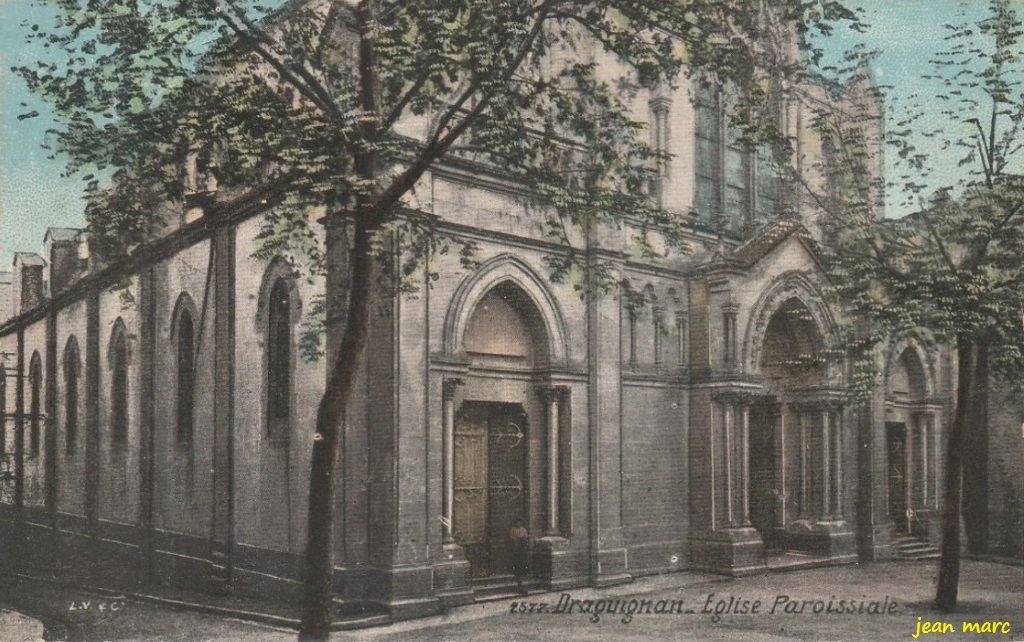 Draguignan - Église paroissiale.jpg