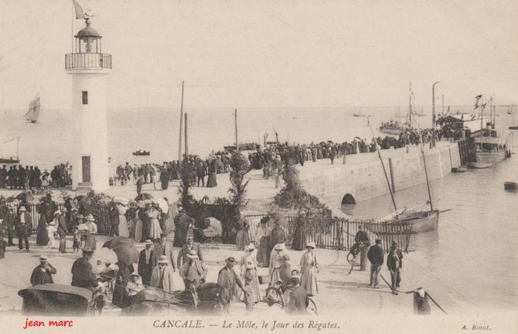 Cancale - Le Môle, le Jour des Régates.jpg