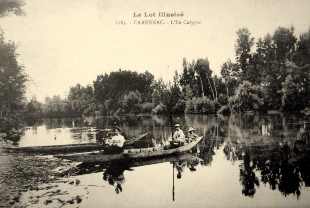 Barque Carennac 46 1163.jpg