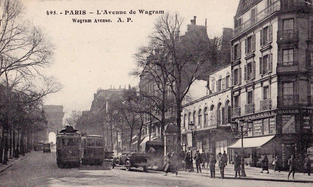 Paris Avenue de Wagram 17°.jpg