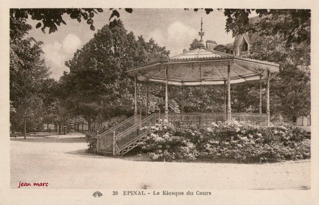 Epinal - Le Kiosque du Cours.jpg