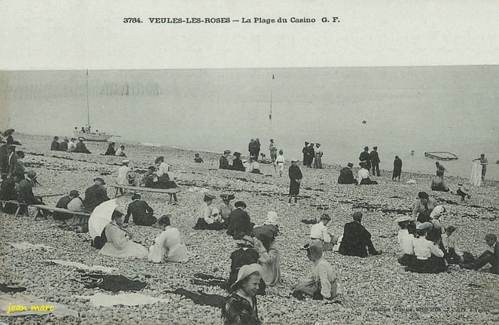 Veules-les-Roses – La Plage du Casino.jpg