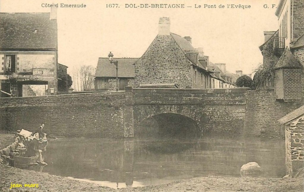 Dol - Le Pont de l'Évêque.jpg
