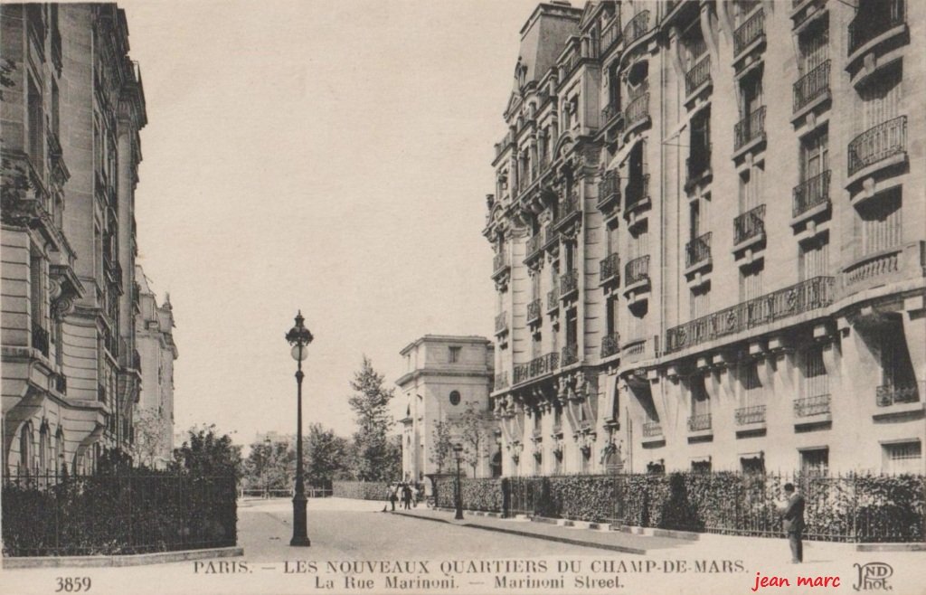 Paris VIIe - Rue Marinoni.jpg