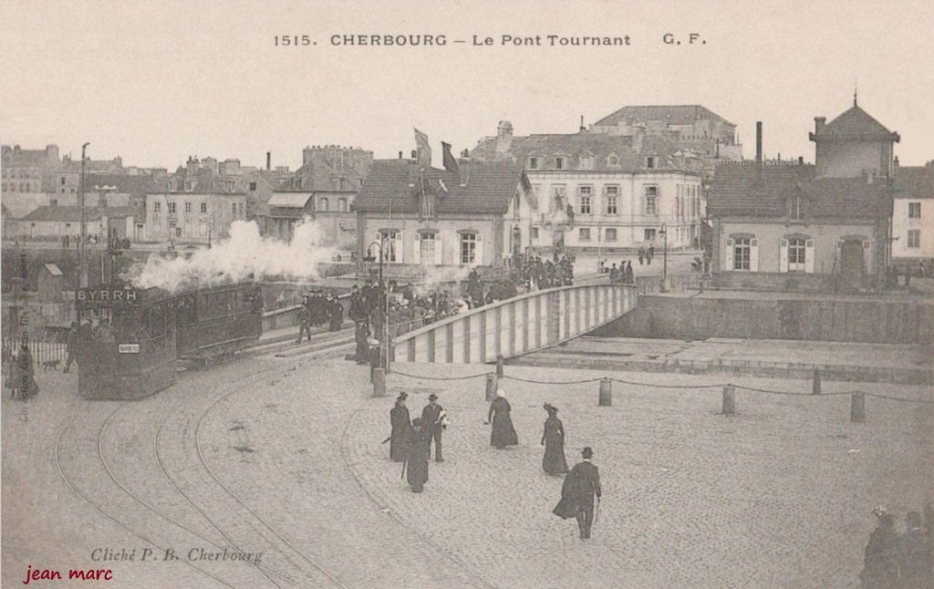 Cherbourg - Le Pont Tournant.jpg
