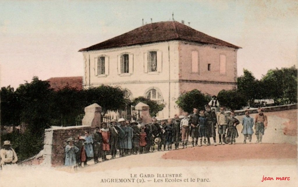 Aigremont - Les Écoles et le Parc.jpg
