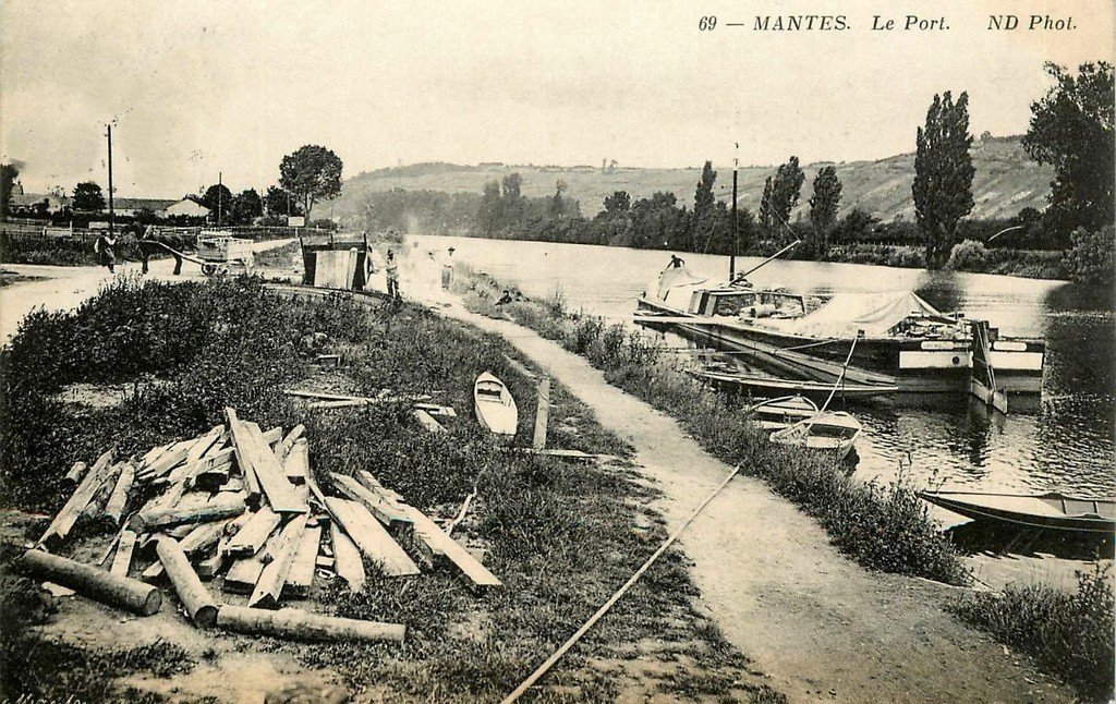 Mantes 78.jpg