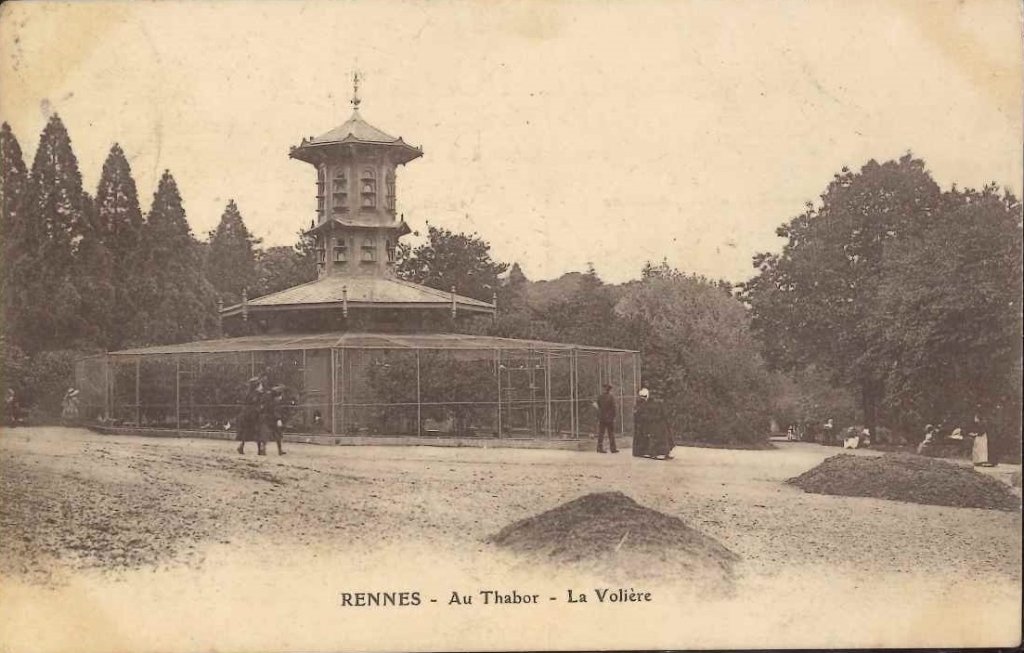 Rennes - Au Thabor - La Volière.jpg