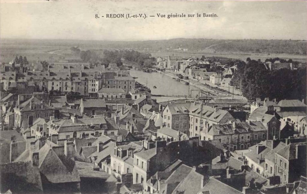 8 - Redon - Vue générale sur le Bassin.jpg