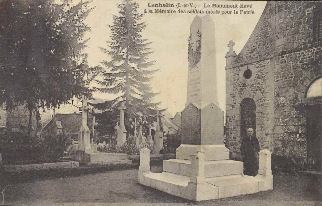 Lanhélin - Le Monument élevé à la Mémoir des soldats morts pour la Patrie.jpg